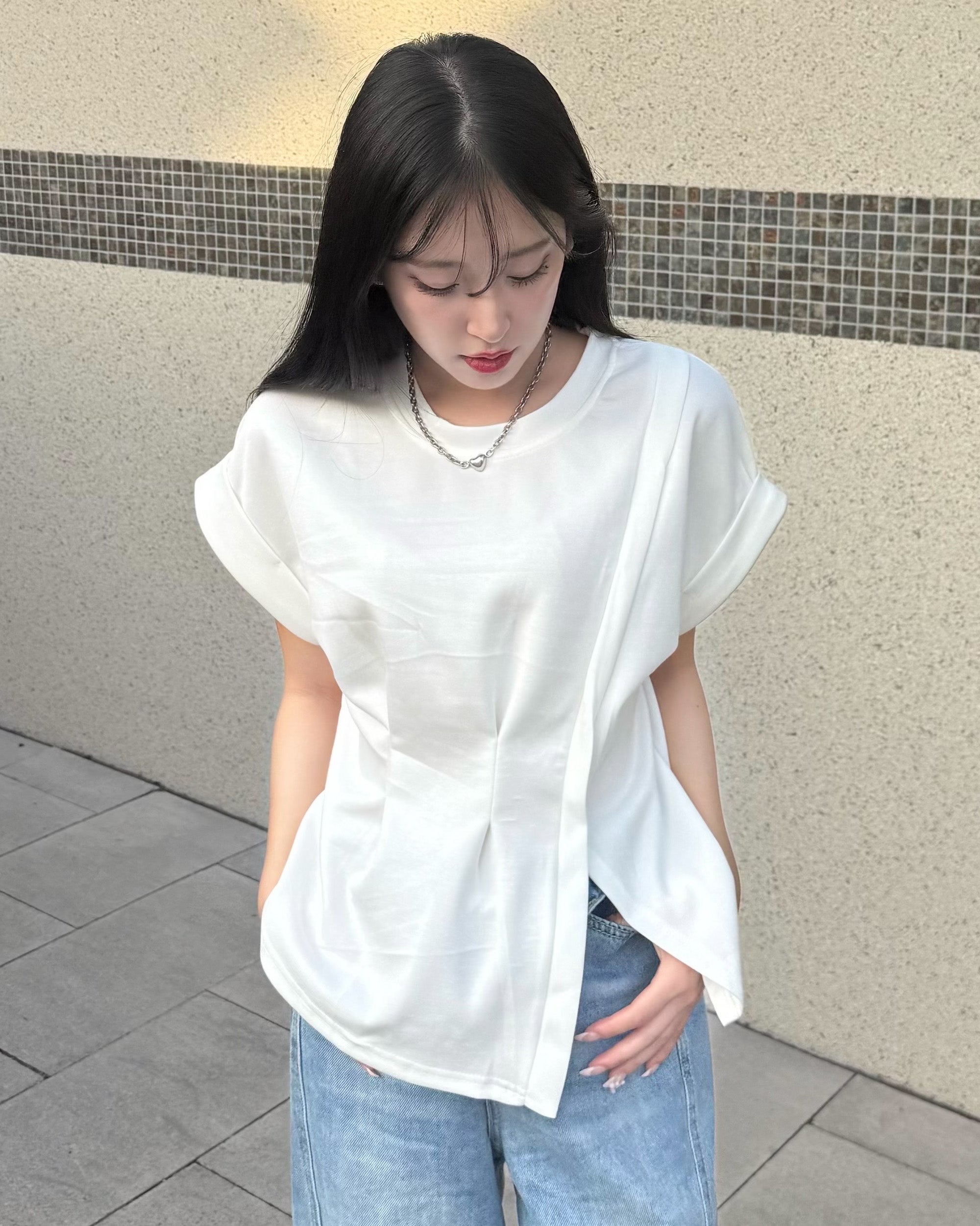 ayano collab】マシュマロタッチフロントツータックデザインTシャツ